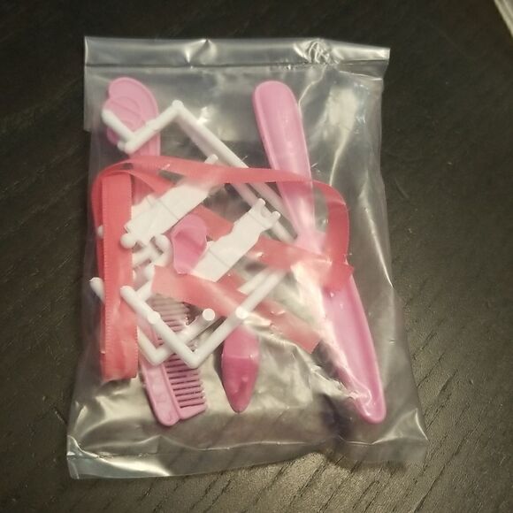 1980's Mattel Barbie SUPER HAIR BARBIE VTG unopen accessories bag - Picture 1 of 6